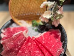 霸气半斤牛后腿肉-捞王猪肚鸡火锅(金华义乌之心店)