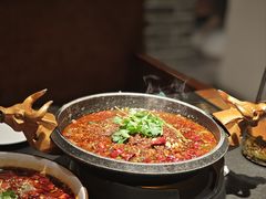 -万重锦·人文川菜馆(骡马市店)