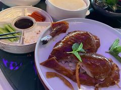 精品烤鸭-悦江(梅奔中心店)