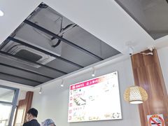 -黄阿姨锅贴大王(万航渡路店)