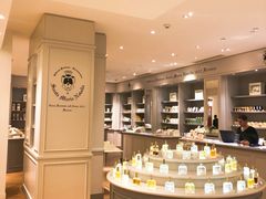 -乐蓬马歇百货公司(Rive Gauche)