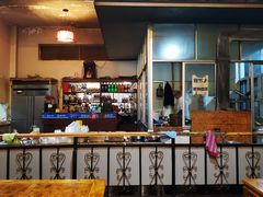 -茅屋大酒店