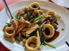 -大树下海鲜饭店