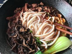 -俏湘私房菜(国贸店)