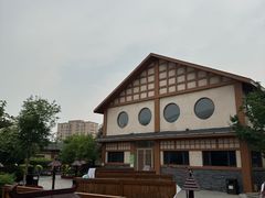 -望儿山温泉水乐园