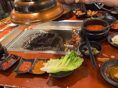 -肉甲韩国木炭烤肉(新壹街1店)