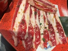 -山川小町·极番烧肉(新地假日广场店)