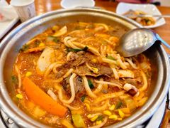章鱼牛肉锅-蚂蚁家辣炒章鱼(海云台店)