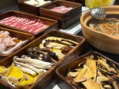 -菌小白·野生菌火锅(时尚天河店)