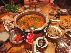 -老凯俚酸汤鱼(鸿通城店)
