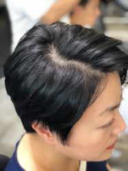 -艾米莉 烫染沙龙