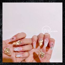 -SixOne六一日式美甲美睫