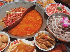 -萍姐火锅·公路夜市(武汉首店)