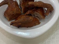 脆皮乳鸽-金时代顺风大酒店(协泰店)