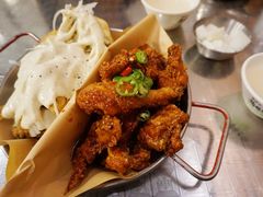 炸鸡翅一半一半-富乐满韩国正宗炸鸡韩国料理(虹泉路店)