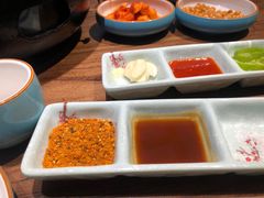 -明洞阿姨·韩式酱蟹烤肉·创意料理(三元桥店)