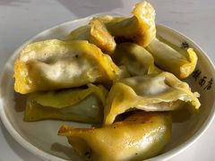 鲜肉锅贴-蒋家桥饺面店(奥邦店)