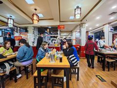 大堂-门框胡同百年卤煮(新街口店)