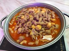 -彭记铁锅肥肠(东四总店)