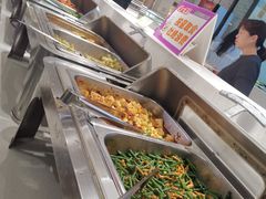 自助取餐区-梦航彩虹之约自助餐厅(华府天地店)