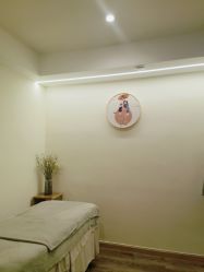 -宥莉·ULLY 痘敏肌•科技皮肤管理中心