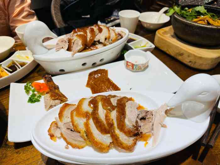 北京老铺烤鸭(老城根店)-"疫情宅家期间超级想吃烤鸭,上周终于来老铺.