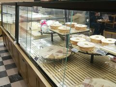 面包甜点陈列柜-味多美蛋糕(安贞桥东店)