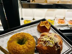 招牌大阪照烧猪排牛角包-BUTTERFUL&CREAMOROUS 黄油与面包(万象城店)