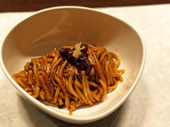 绣球酱拌关庙面-无味舒食(思南公馆店)