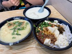 豆浆糯米饭-豆香园(龙翔店)