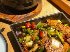 -胡马八破·川菜小馆(高新万达店)