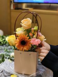 -悦芽母婴护理月子中心(凤起潮鸣府店)