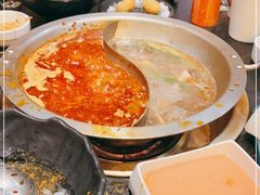 -沸炉重庆老火锅(军事博物馆店)