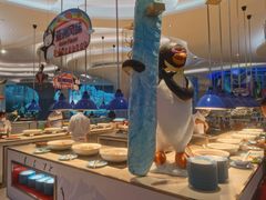 自助取餐区-帝企鹅自助餐厅•儿童岛•真企鹅(长隆企鹅酒店)