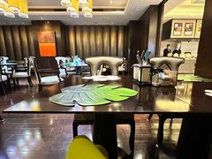 -天津京基皇冠假日酒店
