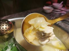 -禄婶鸡煲·打边炉