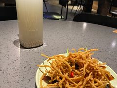 散子皮蛋-一棠龙虾•王牌虾球(楚河汉街店)