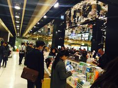-诚品(信义店)