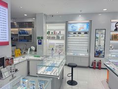 -光明眼镜·蔡司授权(徐泾店)