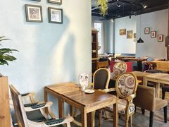 -房角石咖啡与书(吉大南校店)