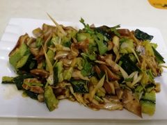 -万新村炒饭