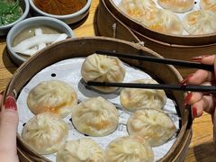 -馋三尺蟹粉小笼(人民广场店)