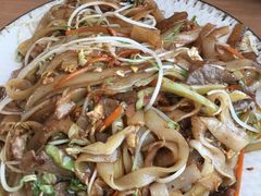 干炒牛河-禾气食店