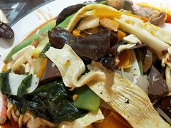 -牛八秒油泼冒菜(宽窄巷子店)