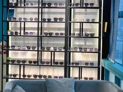 -Trend1881视光·蔡司视觉(领展广场店)