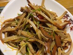-亮欢寨酸汤鱼(沙冲路店)