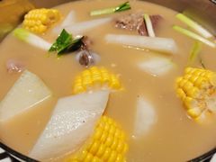 -肥仔文澳门猪骨煲(南京西路店)