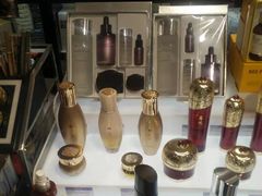 -Galleria百货店名品馆