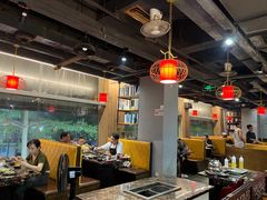 -牛里牛气· 榴莲海鲜鲜牛肉自助火锅·烤肉(横岗店)