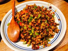 -云海肴·汽锅鸡·云南菜(天山百盛优客店)